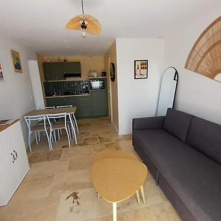 La Dependance Saint-Gilles (Gard)